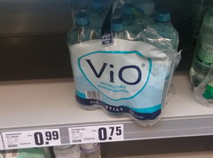 Цена на продукты в Берлине в Германии, Питьевая вода